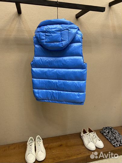 Мужской жилет Moncler