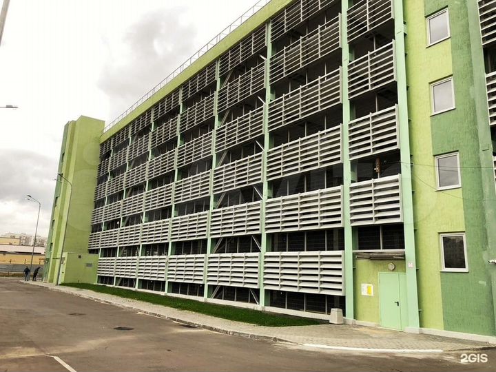 Машиноместо, 14 м²