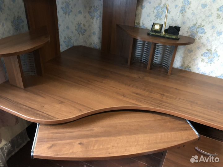 Компьютерный стол бу