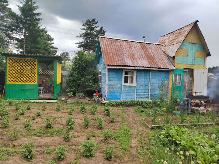 Дача 25 м² на участке 4 сот.