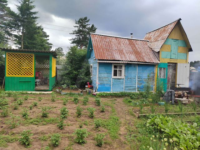 Дача 25 м² на участке 4 сот.