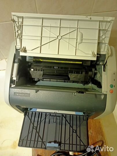 Принтер лазерный HP LJ-1010 USB неубиваемый