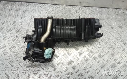Впускной коллектор дизельный BMW 1 E87 (BLV64BI01)