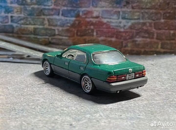 Matchbox custom Lexus LS 400