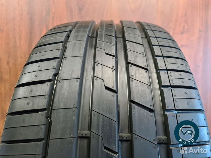 Hankook Ventus S1 Evo3 SUV K127A 315/35 R21 и 275/40 R21 111Y