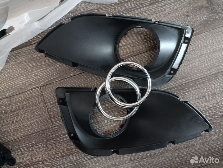 Хендай ix 35 рамка птф противотуманной фары