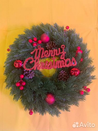Новогодний венок на дверь