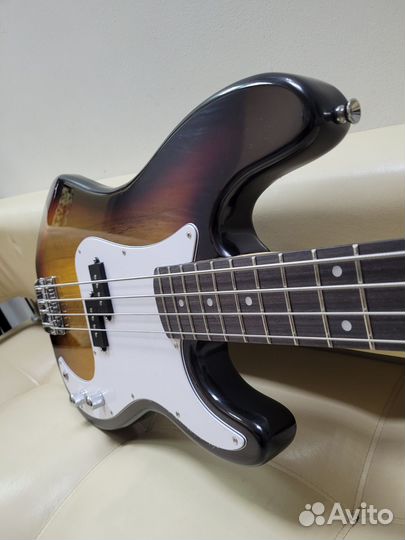 Бас гитара Precision Irin sunburst