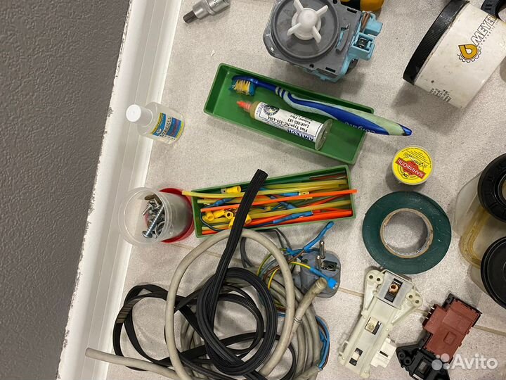 Запчасти и инструмент для ремонта стиральных машин