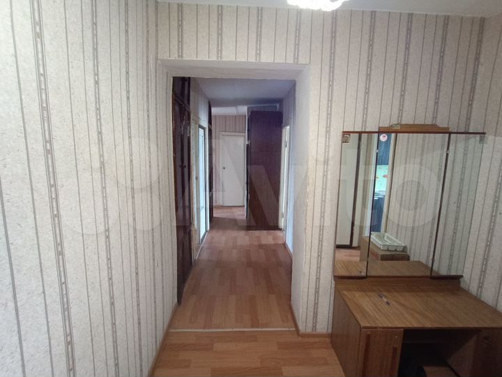 4-к. квартира, 80 м², 2/3 эт.