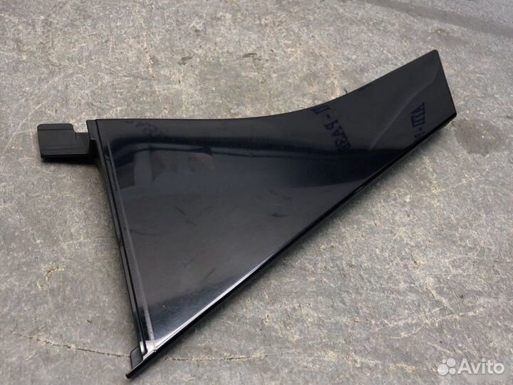 Накладка двери задняя левая Ford Focus 3