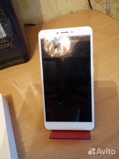 Xiaomi Mi Max 2, 4/64 ГБ