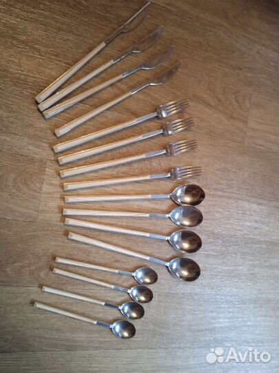 Набор столовых приборов