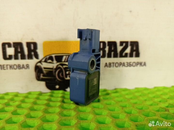 Датчик удара Volvo C30