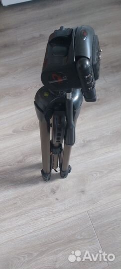 Штатив для фотоаппарата