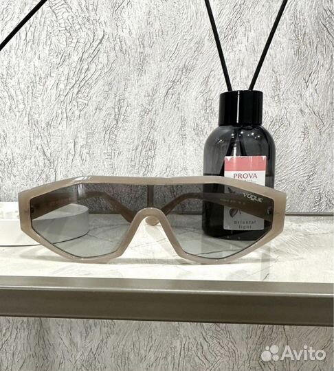 Очки vogue