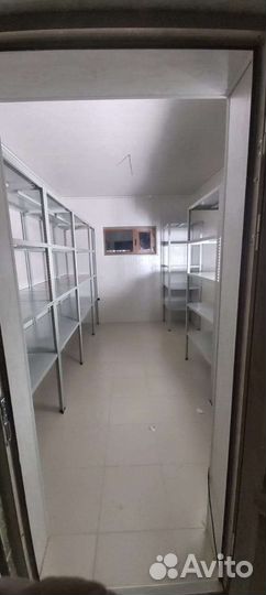 Металлические стеллажи полки