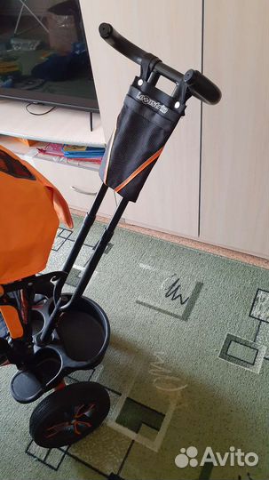 Трехколесный велосипед