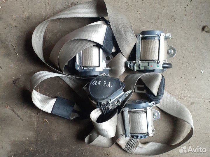 Ремень безопасности Audi Q7 4L