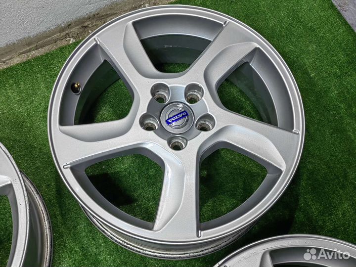 Диски Volvo R-17 (5x108; Et50; 7j)