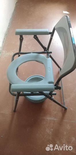 Кресло - стул с санузлом