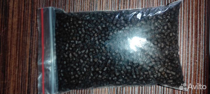 Корм для донных рыб