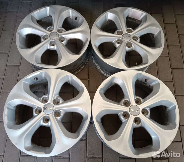 Оригинал Kia r-17 (5x114,3) 4 шт. б/у