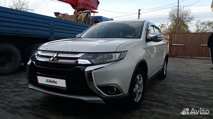 Mitsubishi Outlander 2.0 CVT, 2016, 117 000 км