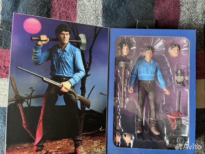 Фигурка The evil Dead Neca