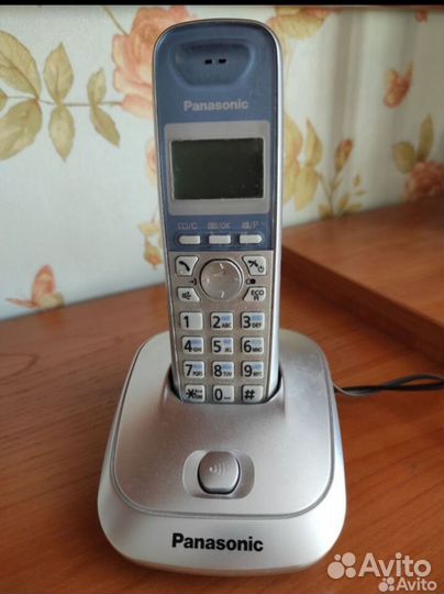 Радиотелефон panasonic