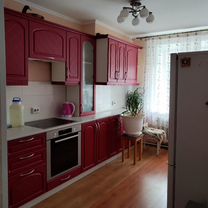 2-к. квартира, 50 м², 3/3 эт.