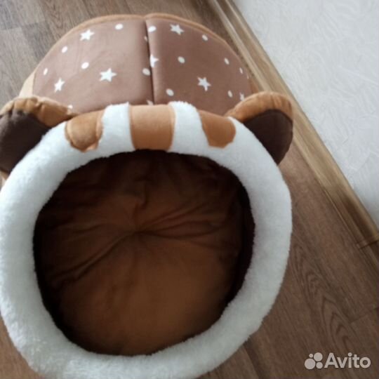 Домик для кошек и собак