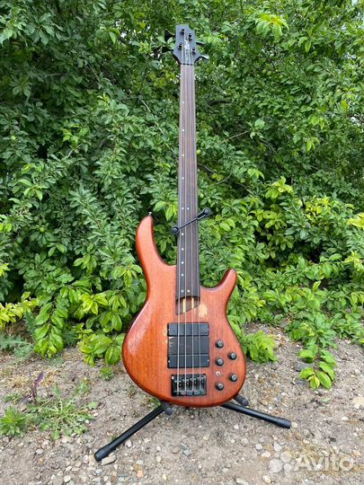 Бас-гитара Cort OPN B4 безладовая