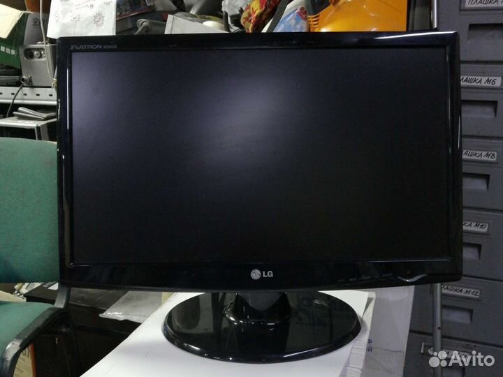 Монитор 20 дюймов