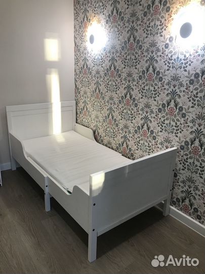 Раздвижная кровать IKEA детская (с матрасом)