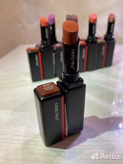 Shiseido помада VisionAiry Gel