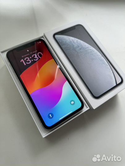 iPhone Xr, 64 ГБ