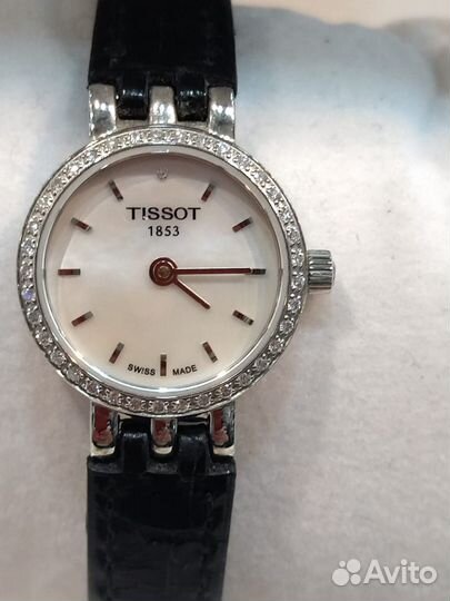 Часы с бриллиантами Tissot (Швейцария)