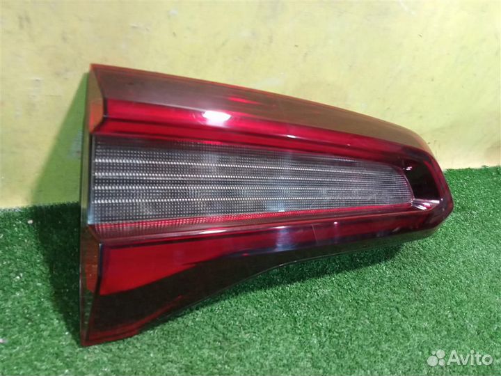 Фонарь задний внутренний левый BMW X5 G05 2018