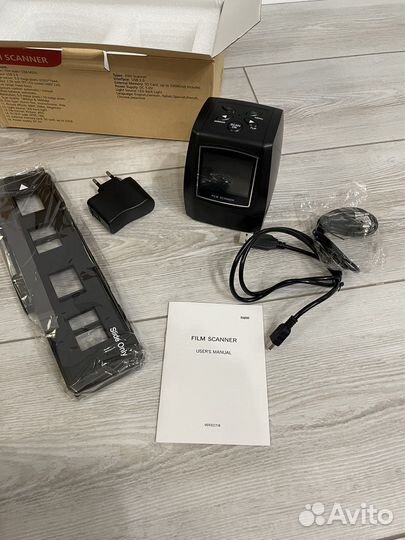 Автономный компактный слайд-сканер