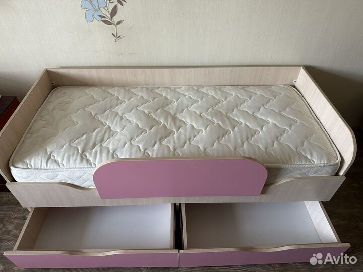 Кровать детская с ортопедическим матрасом