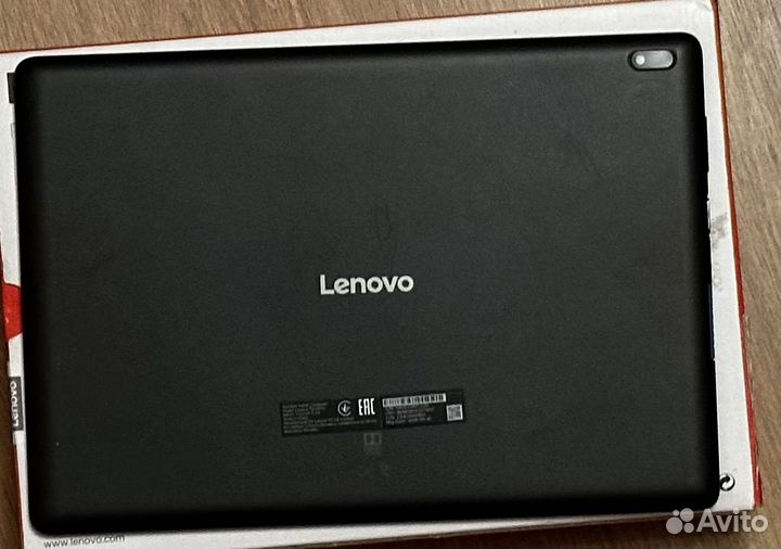 Lenovo tab e10