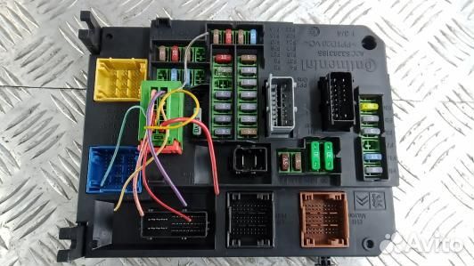 Блок комфорта citroen C4 2 (1RT02M301)