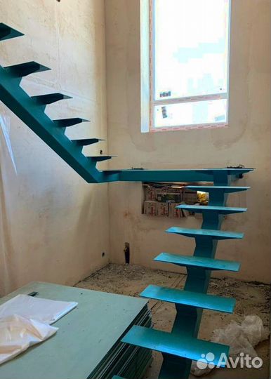 Лестница для загородного дома