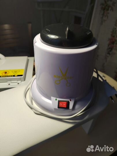 Стерилизатор для маникюрных инструментов