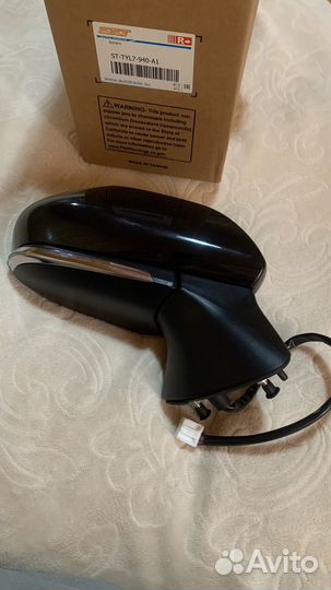 Зеркало Toyota Camry V70 18- ST-TYL7-940-A1