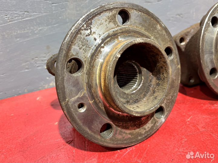 Задние ступицы Volvo XC90 2002-2014