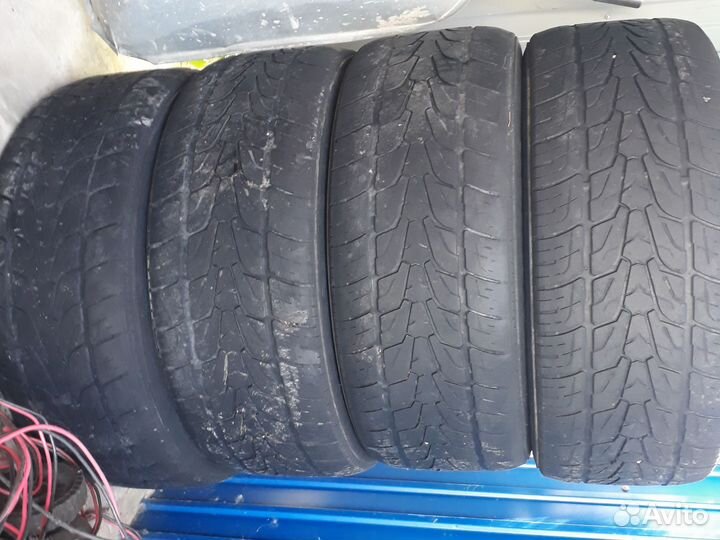 Nexen Roadian HP 285/45 R22