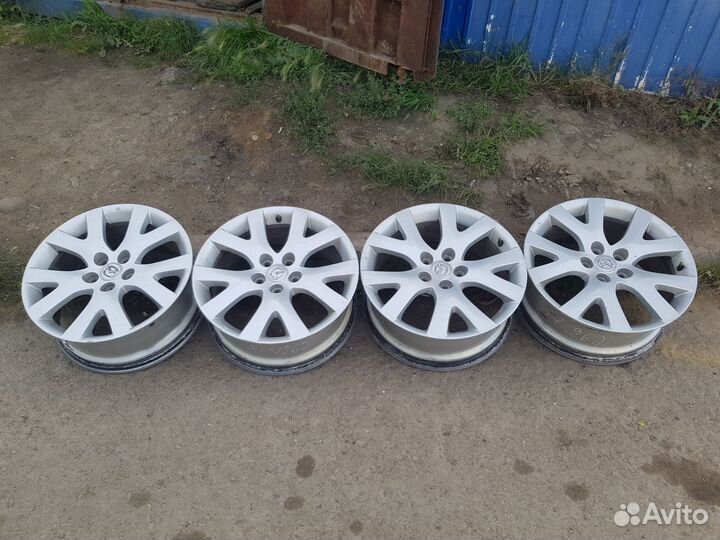 Комплект литых дисков Mazda