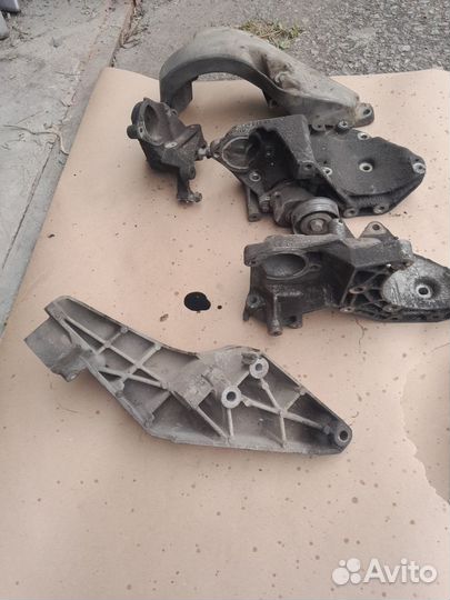 Кранштейны для двиготеля х16хеl